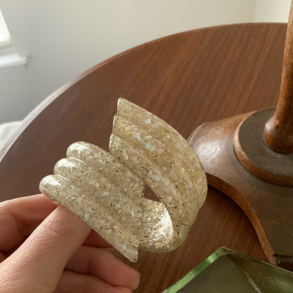 Chunky vintage Lucite Confetti sparkle Cuff in Sparkling Pearly bracelet